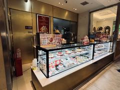 -花花卷卷·鲜食蛋糕(静安久光百货店)