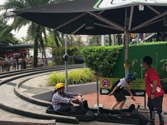 -圣淘沙天际线斜坡滑车