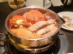 -钱小奴海鲜自助黑金店(杭州滨江龙湖店)