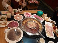 -锅首鲜品火锅(鸳鸯店)