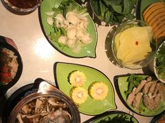 -一叶一世界·素食餐厅(锦华万达店)