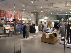 -H&M(鹏欣水游城店)