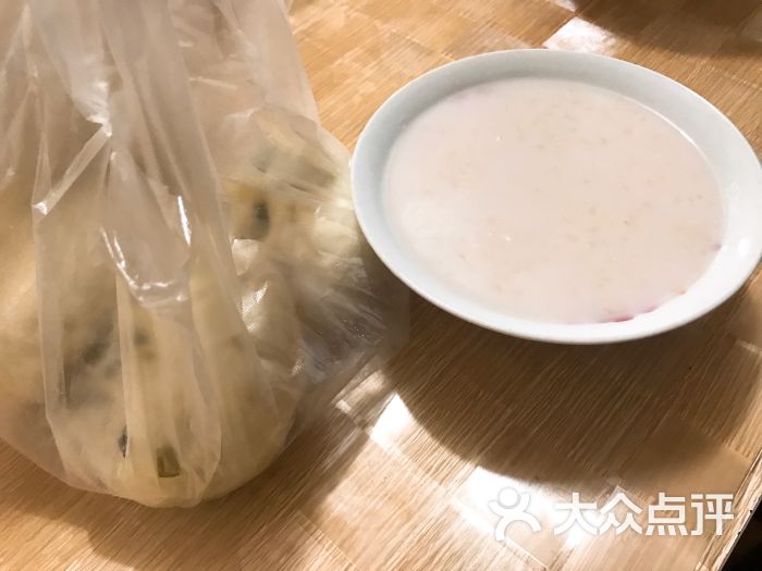 正宗鋪鎮麻辣香麵皮花生稀飯圖片 - 第4張