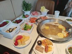 -名扬煮艺肥牛自助火锅(同和店)