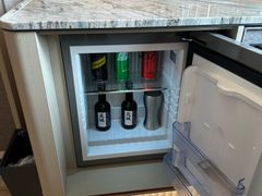 -城际上海虹桥机场酒店