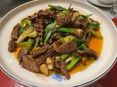 -吴记酱骨炖菜馆(康安路店)