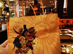 -VENCHI 闻绮(上海佛罗伦萨小镇店)