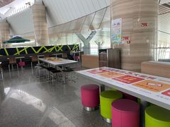 -麦当劳(鄂尔多斯机场店)
