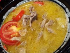 金汤鸽王煲-小金鬼·煎饺·鸽子汤
