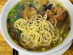 -河记肠粉店