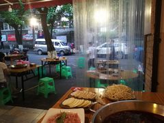-毛毛老火锅(八年观音桥店)
