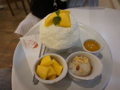 -Cheevit Cheeva(Sirimangkalajarn)