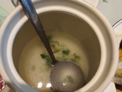 -吴记酱骨炖菜馆(康安路店)