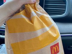 -麦当劳(杭州西湖银泰百货店)