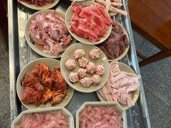 -九尺赵老四鲜鹅肠火锅