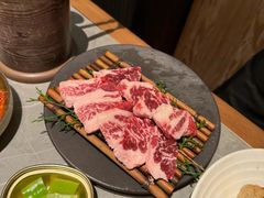 -草家酱蟹炭火烤肉店(珲春南路一店)