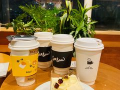 芝士丝绒拿铁冰-Seesaw Coffee(朝阳大悦城店)