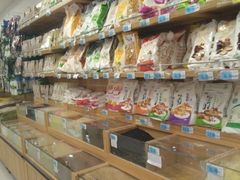 -大润发购物广场名烟名酒(九全嘉国际店)