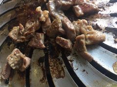 -啊美丽炭火烤肉(滑翔一店)