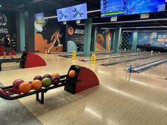 -极限PLAY运动娱乐新世界·团建派对潮玩休闲馆·室内蹦极高空游乐园