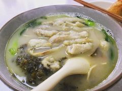 -明呈黄鱼面馆(斜土路店)