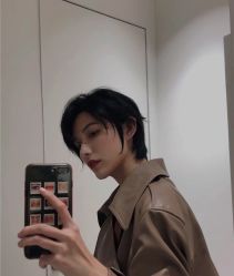 -蘑菇发型