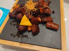 -白玉兰酒店(上海田子坊马当路地铁站店)