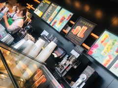 -星巴克(G15苏通大桥服务区西区)