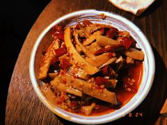 -The Cheebat 锌吧·Bistro(体育西店)