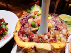 -老滇山寨•云南特色菜•地方菜•民族风情歌舞表演(金碧店)