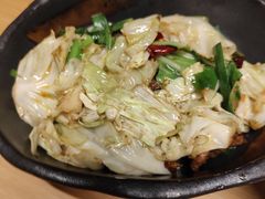 手撕包菜-关东小磨东北菜(上海长风大悦城店)