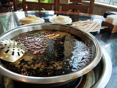 -九尺赵老四鲜鹅肠火锅