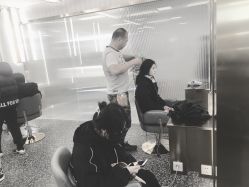 点击看大图 -即型男士理发工作室