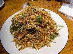 香菜馓子-百味地锅鸡(铜山路店)