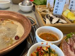 -阿婆情腊排骨火锅(金虹路店)