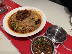 -吴记酱骨炖菜馆(西大直街店)