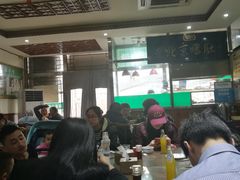 大堂-老爆肚满五香烧牛羊肉