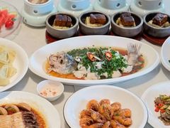 -泓历皇朝酒店(东亭店)
