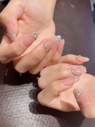 -桃色美甲沙龙