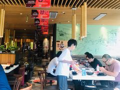 大堂-潮牛海记•潮汕牛肉火锅•醉鸡煲•粿条汤(通北路店)