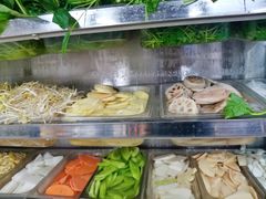 自助取餐区-四川老牛麻辣烫(北门桥店)