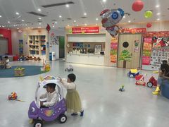 -美吉姆国际儿童发展中心(红谷滩绿地缤纷城中心)