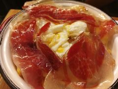 -Tapa Tapa