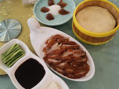 -六和聚传统烤鸭.天津菜(和平店)