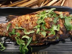 -陈员外正宗夹江烧烤(广福路店)