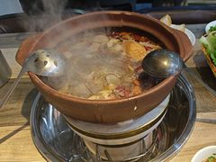 -东记炭炉·海鲜鸡煲(龙华店)