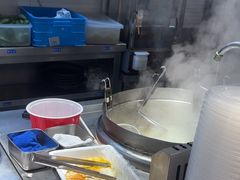 -牛吃草牛肉面(甬港南路店)