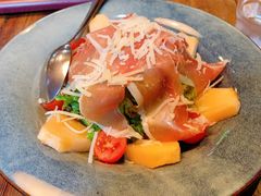 -SISTERS BAR RESTAURANT川意酒馆(嘉善老市H楼店)