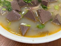 -春雨羊汤店(广开四马路总店)