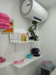 -Bollins波林丝•专研护发中心